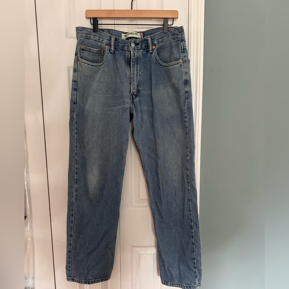 Levis 550 relaxed fit jeans 34x32